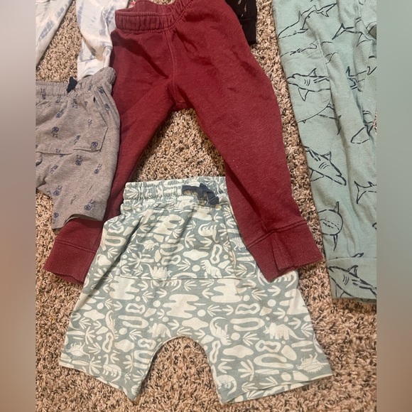 Cat & Jack Bundle 4 Sweatpants 2 Shorts - Picture 4 of 6